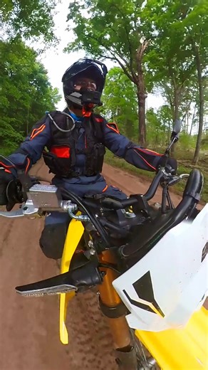 The DRZ4S Feels Like The 701 Enduro? #drz4s #drz400 #701enduro #dualsportmotorcycle | Swanky Cat Productions