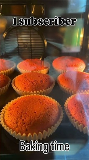 Amazing Cakes & Cookies Rising in the Oven