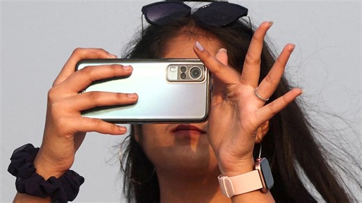 14K views · 189 reactions | India's government is reviewing a proposal to enable satellite location tracking on smartphones at all times for more precise surveillance, but Apple, Google and Samsung objected, citing user privacy risks https://reut.rs/3Mci4Ib | Reuters | Facebook