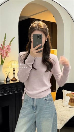 Early Spring Sister Style Outfits: Fashionable Spring & Summer Date Outfits for Siblings