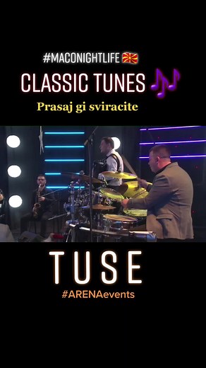 Classic Macedonian Singer Performs Timeless Tunes | Balkan Music