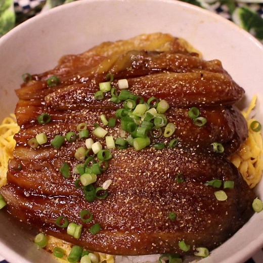 なすの蒲焼き丼 作り方・レシピ | クラシル
