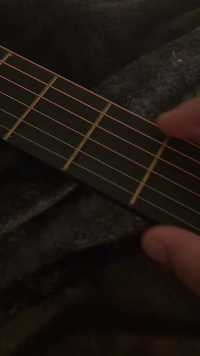Replacing a High E String on My Guitar