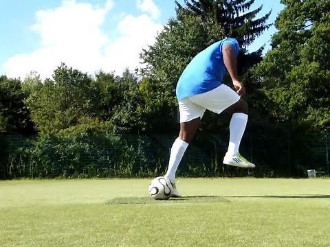 .★☆DIE 5 BESTEN FUßBALL HACKEN TRICKS★☆FREESTYLE YOUTUBE SKILLS LERNEN NEYMAR MESSI FIFA
