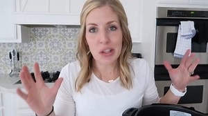 Find the full recipe here: https://www.sixsistersstuff.com/recipe/instant-pot-yogurt/ Being able to make homemade yogurt is the all the rage in the Instant Pot world. If you're wondering how to put that "Yogurt button" to use, this Instant Pot Yogurt is the simple, easy-to-follow recipe you need. | Six Sisters' Stuff