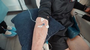 10X Health | REVIV: Changing the World One DNA Test at a Time 🧬 The future of health is personalized. Together, we’re redefining wellness by delivering science-backed solutions. No more guesswork—just precision. @bengreenfieldfitness visited @revivusa Las Vegas to experience next-level IV therapy—a fully customized drip tailored to his DNA. This groundbreaking approach delivers exactly what your body truly needs to thrive. 🚀 It all starts with the 10X Precision Genetic Test—your key to unlocki