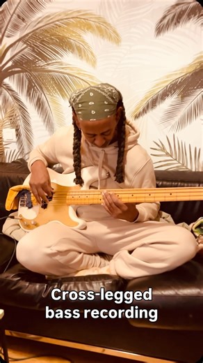 STEREO FREEDOM on Instagram: "We’re currently working on this Disco-ish song, and Jimix just renewed the strings, so his Fender Precision sounds even more ploppy. Had to capture this moment, where he’s in Lotus position on the sofa and recording this bass line. 🇫🇷 Nous travaillons actuellement sur ce morceau aux accents disco, et Jimix vient tout juste de changer les cordes, donc sa Fender Precision sonne encore plus ronde et percutante. Il fallait absolument capturer ce moment : assis en posi