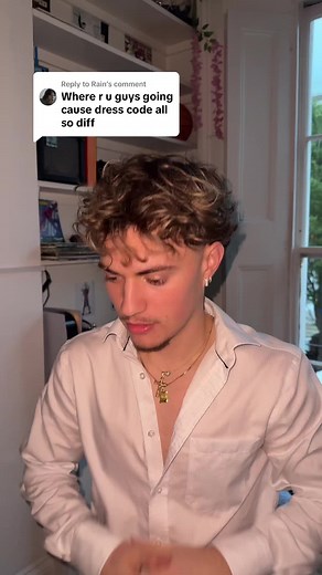 Join us tonight with the fixed dress code! Harry Crawford