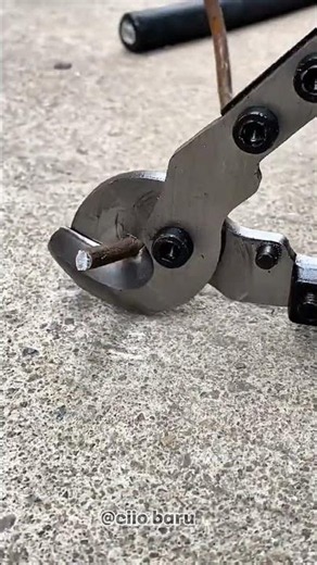 Powerful Professional Cable Cutter Tool for Heavy Duty Wire Cutting