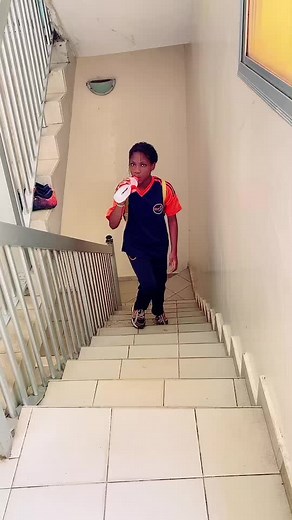 Néna Tay: Young Athlete's Journey in Sports Uniform