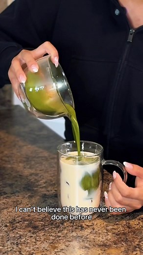 Iced matcha meets iced coffee, without the crash or jitters ✅ | DAVIDsTEA