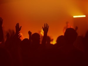 Worship Group Hands Orange | Motion Worship