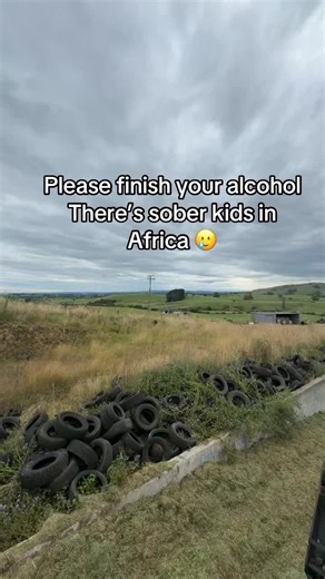 Heartbreaking #nzfarming #africa #beer #fendt #buckrake | Africa