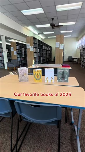 Happy New Years!! #librarytok #library #librarylife #bookrecs