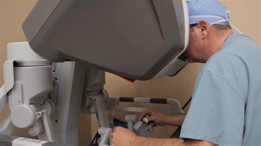 Dr. Jonah Green, MD is a general and trauma surgeon for BLMH. He performs surgery with a variety of techniques, including with our Da Vinci surgical robot, the cutting edge of technology. He loves being able to be a part of improving the lives of his patients and being involved in their care. Dr. Green sees patients for consult at our Internal Medicine Clinic in Montpelier, ID (208-847-1110). Call to book your appointment with Dr. Green today! | Bear Lake Memorial Healthcare