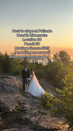 Affordable Elopement at Palisade Head, Minnesota
