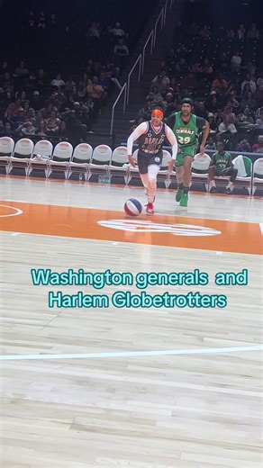 Washington Generals vs Harlem Globetrotters Basketball Showdown
