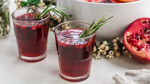 Non-Alcoholic Christmas Punch Recipe - Mashed