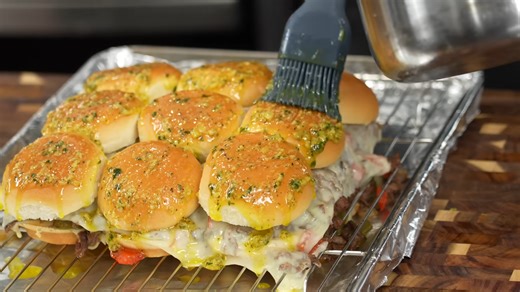 How to make cheesesteak sliders step-by-step at home