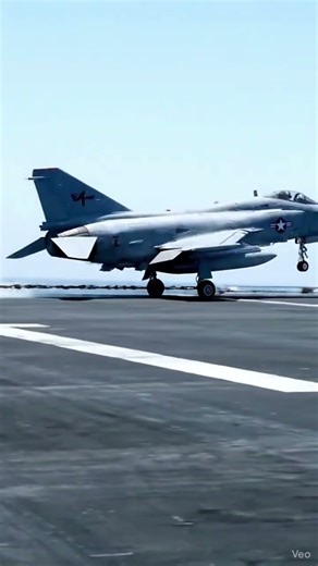 F-4 Phantom Almost Falls, Crew Saves the Landing 🚁💥