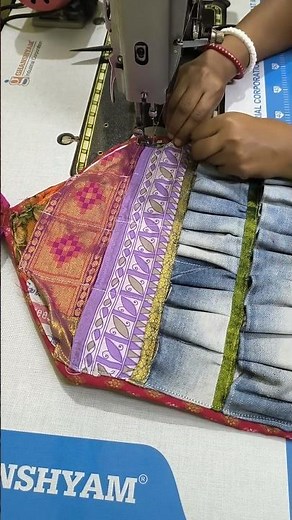 Old jeans reusing ideas / Waste clothes reusing craft / Hanging organizer making from old jeans