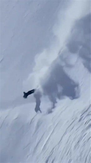 Ski Freedom #slowedandreverb #ski #skigear #snowboarding #skiingstunts #snowboard #snowboard #skiing