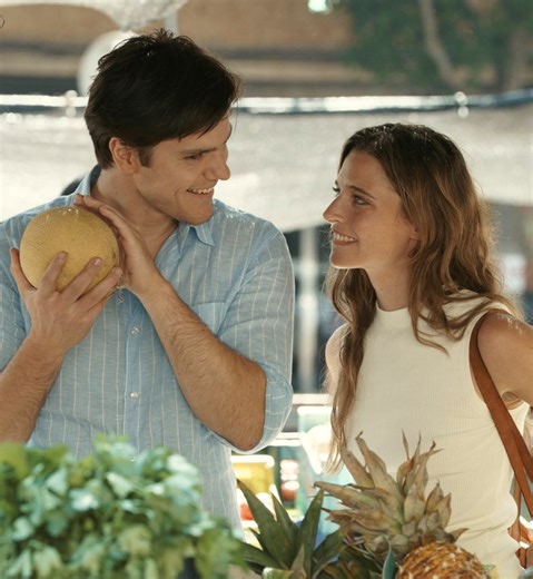 This New Netflix Film Is Skyrocketing—and It’s Almost Too Steamy to Watch