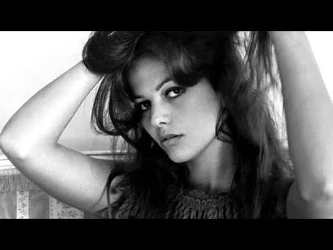 Documental: Claudia Cardinale biografía (Claudia Cardinale biography)