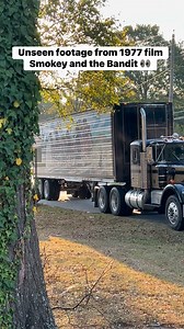 1.4M views · 7.6K reactions | Snowman working with driver on the set of the movie  #smokeyandthebandit #jerryreed #18wheeler #EastBoundAndDown #truckerlife | Drive 615 | Facebook