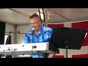 SOMMER OG SOL -- Robin H Sørensen