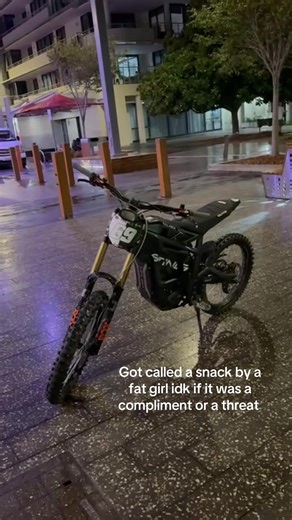 Understanding Compliments: Snack Comments Explained