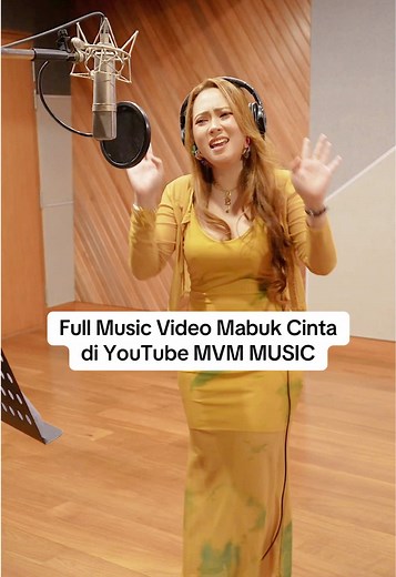Mabuk Cinta Full Music Video by BeBy Acha