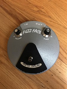 Legendary Tones - Finding the Fuzzy Magic: Analog Man Mike Piera Mods and Demos our Fuzz Face