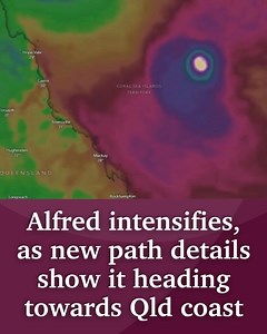 🌀Tropical Cyclone Alfred is gaining in strength as it continues to travel through the Coral Sea, but updated tracking data shows it could still make its way towards the Queensland coast after intensifying into a Category 3 system. ▶️ https://bit.ly/4gYlYOi | Fraser Coast Chronicle
