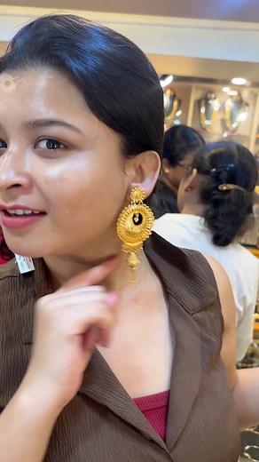 4.9K views · 452 reactions | Mua Ishani on Reels | Facebook