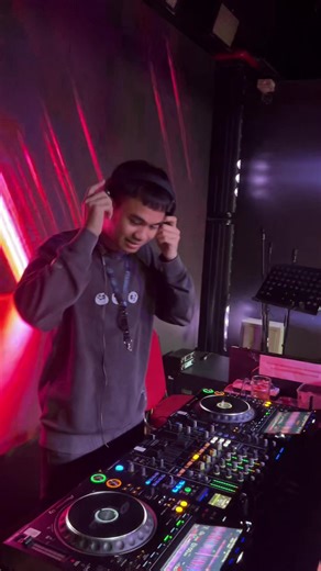 Set Me Free: An Uplifting Trance Music Experience