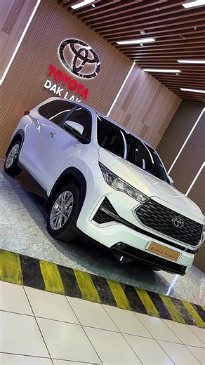 Innova Cross Hybrid Overview and Features