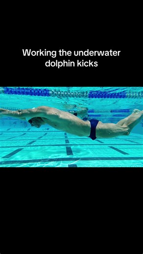 Mastering Underwater Dolphin Kicks with Slow Motion