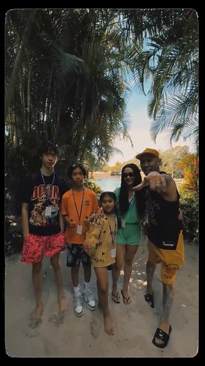 Spring break at Discovery Cove = 🤿🫂🐬🤣🫶Big love Experience Kissimmee, Florida #kissimmeepartner #tbt | Black Eyed Peas