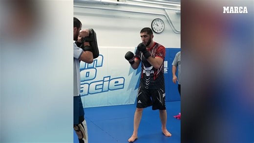 La hora de Islam Makhachev: el doble cinturón, superar a Khabib Nurmagomedov... y un futuro contra Ilia Topuria
