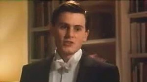 Metropolitan Tráiler VO