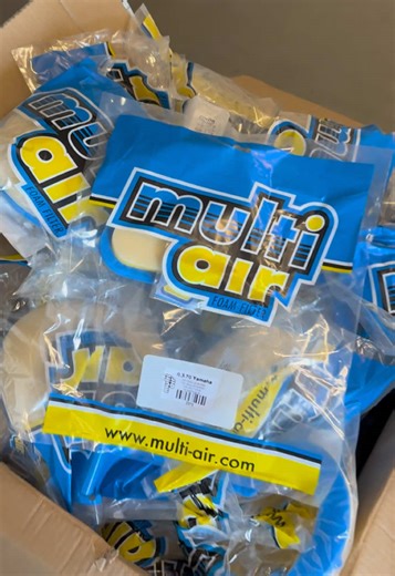 Nowa dostawa w sklepie 🔥 Gogle MX z lustrzaną szybą REVO, akcesoria i części do motocrossu oraz enduro – wszystko nowe, dostępne od ręki. Sprzęt pod jazdę w lesie, na torze i w terenie – testowany, a nie przypadkowy. Jeśli szukasz konkretnych rzeczy do swojego motocykla, napisz wiadomość – powiem co jest na stanie i doradzę. 📦 Wysyłka na całą Polskę 🏍️ Motocross / Enduro #motocross #enduro #mxlife #offroad #motopolska