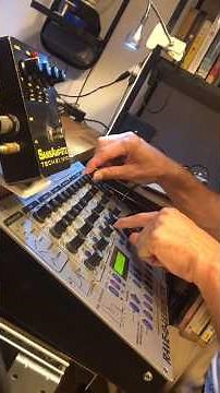 Processing Quasimidi Rave-O-Lution 309 with Sansamp GT2