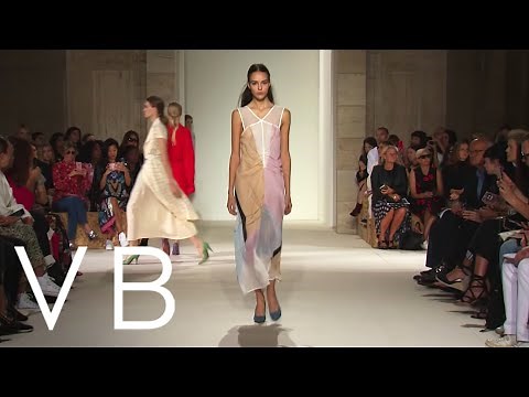Spring Summer 2018 - Fashion Show | Victoria Beckham