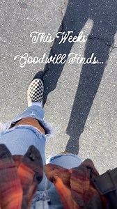 Goodwill is definitely my least favorite thrift store but it’s also the most convenient for me, as I have many that are within 10 minutes of me. Therefor I will always hop on in a goodwill while I’m out and about #thriftedhomedecor #resellercommunity #flippingforprofit #vintagehomedecor #thriftwithme #thriftstore #reselling #CottagecoreDecor | Gentlylovedco