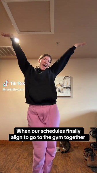 Maximize Your Leg Day: Couple Workout Tips