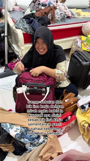Kejap je masa berlalu, sebulan tu rasa macam beberapa hari je.. Genap sebulan bik lina kerja sebagai bibik ganti sementara sebelum bibik sebenar yang ganti bik wanti sampai🫶🏻 Terima kasih dah sudi berkhidmat dengan WNA walau tak lama, kami hargai sangat2❤️ Dan alhamdulillah nikmat besar yang Allah bagi selepas bik wanti balik haritu adalah Allah gantikan dengan bibik baru 2026 ni dengan bibik yang sangat baik, memang rajin tak duk diam langsung, cergas macam robot & paling penting dengan anak2