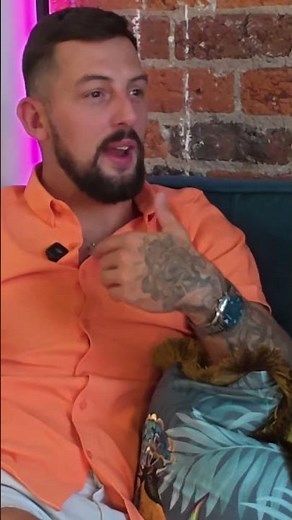 Keys in a bow Swingers