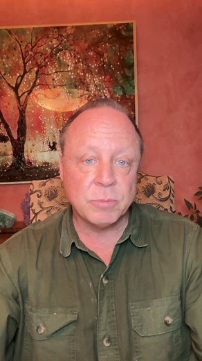 In this video, Spencer talks about the history of Peridot and how this peridot ring is made. #peridotring #peridothistory #peridotjewelry | Energy Artist Julia