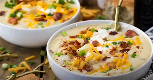 Raskošna krompir čorba sa slaninicom i pavlakom